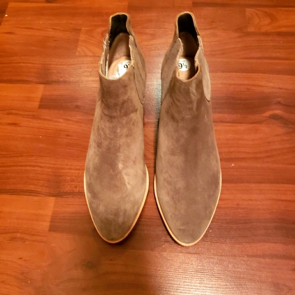 Joie Tan Western Inspired Bootie. New! - Picture 1 of 5